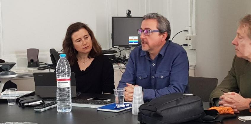Mesa rodona amb els ponents del seminari
